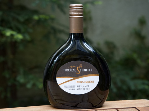 Rieslaner Alte Reben Spätlese, Trockene Schmitts